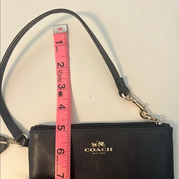 Coach Dark Navy Leather Wristlet/wallet - Picture 10 of 10